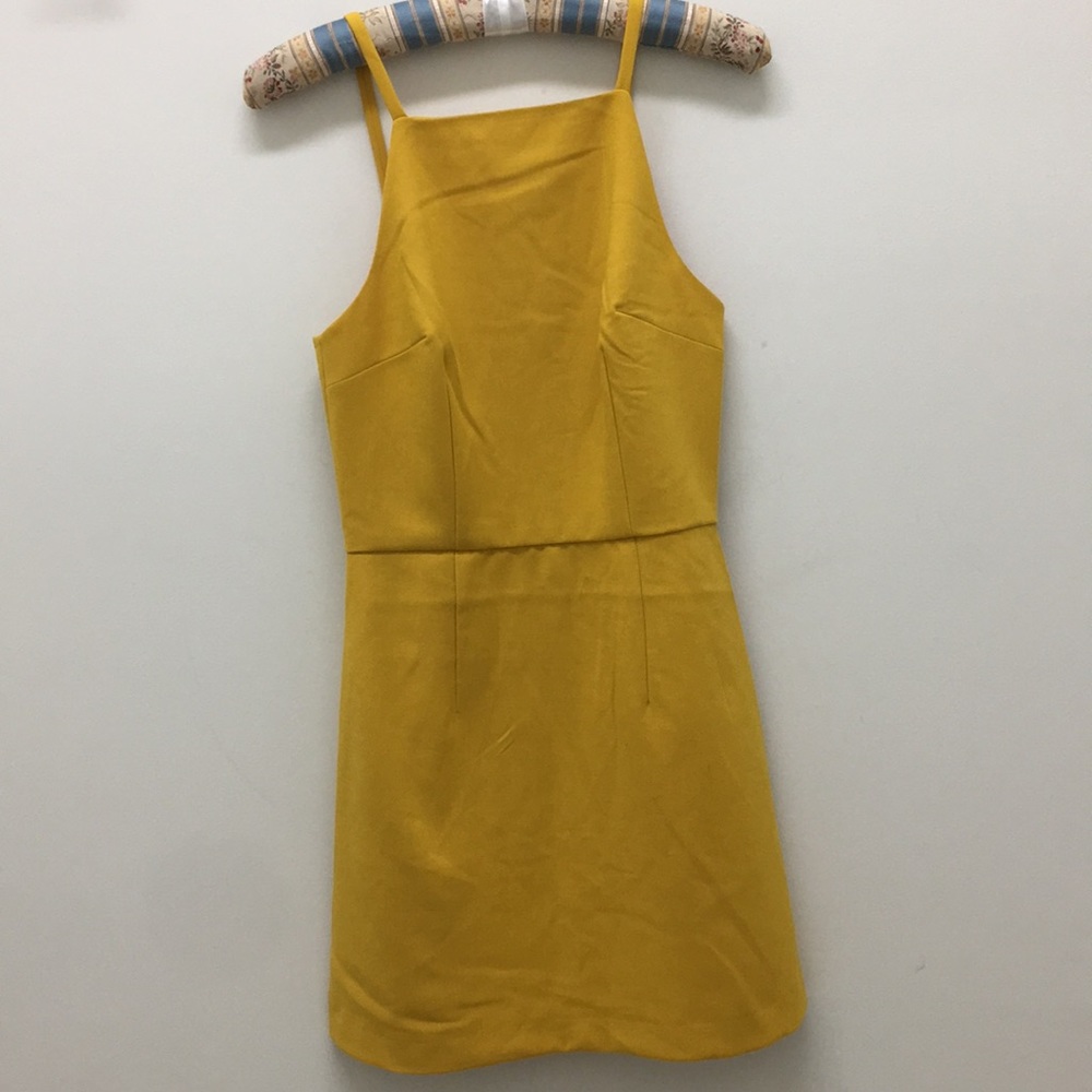 French Connection Sheath Minidress 💛🍁🍂